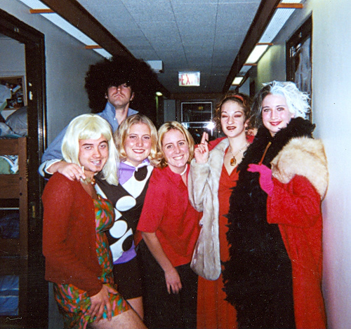 HALOWEEN